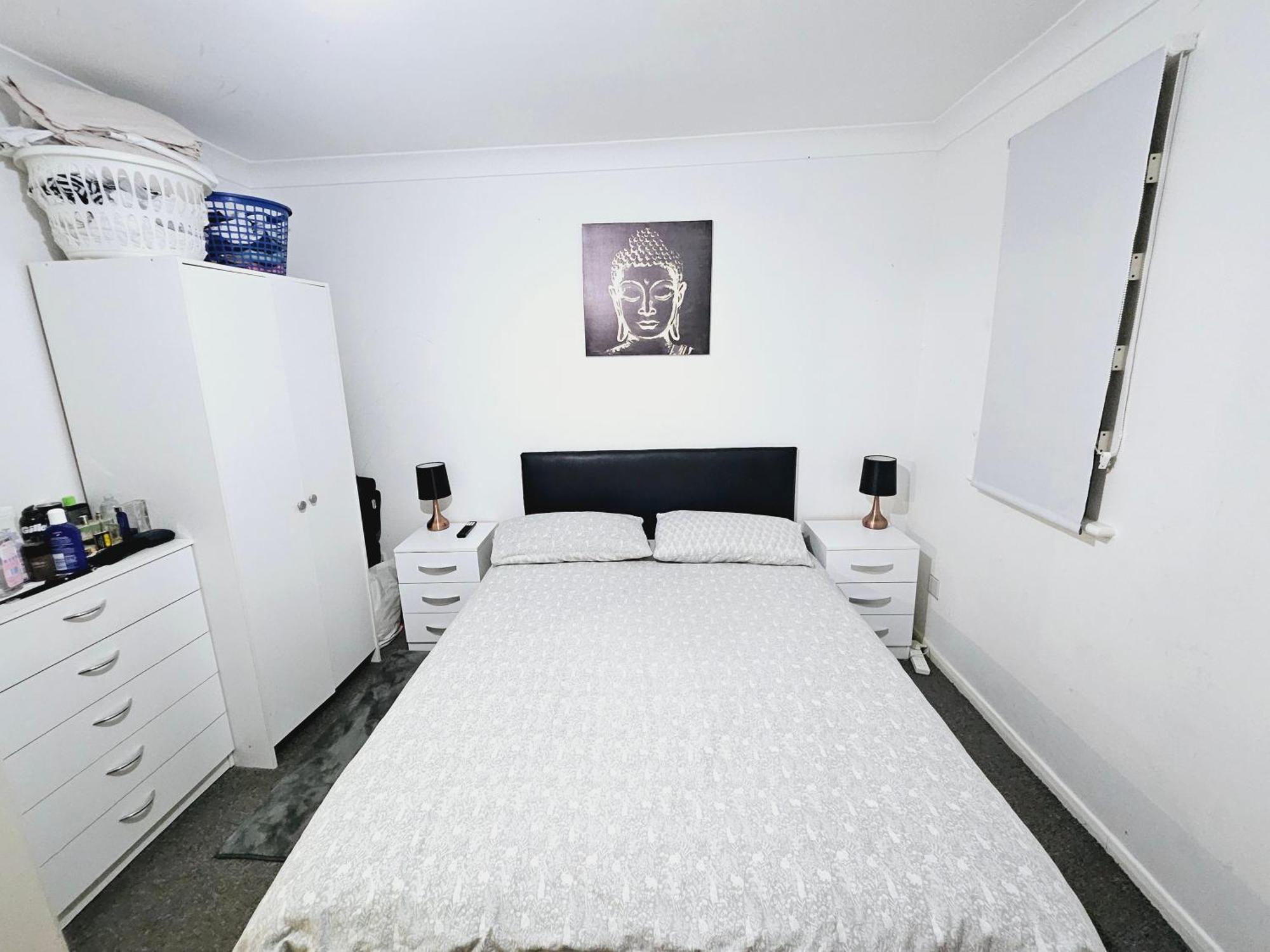 Lovely Fully Furnished One Bed Flat To Let Энфилд Экстерьер фото
